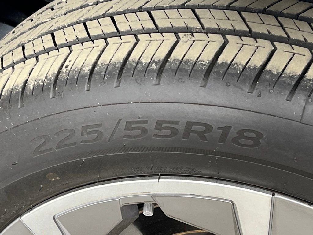 Used 2025 BMW X1 xDrive28i w/ Premium Package image 44