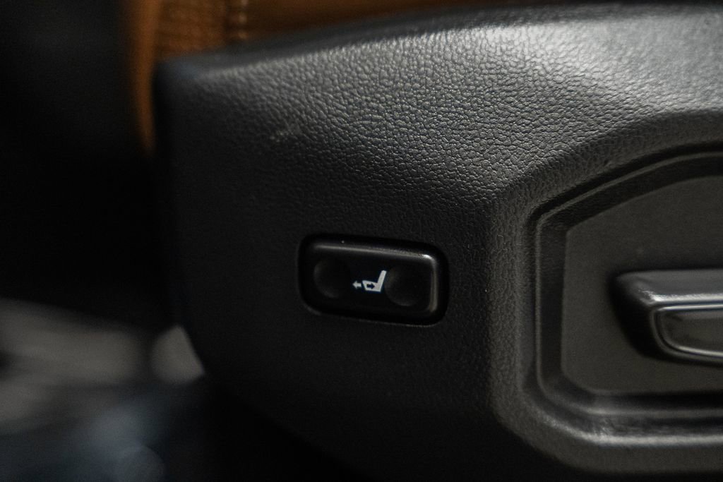 Used 2023 Toyota Tundra 1794 Edition image 42