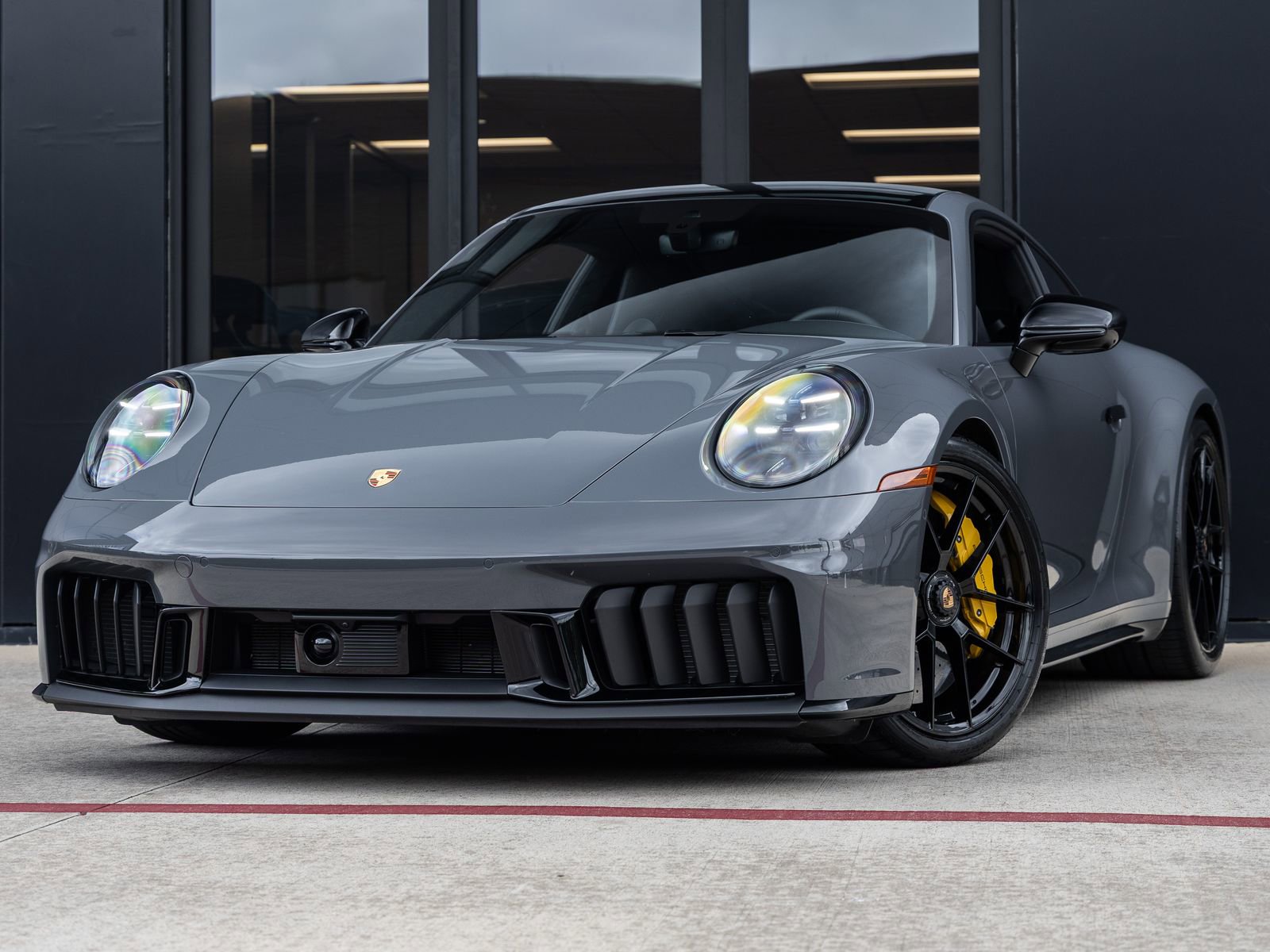 Certified 2026 Porsche 911 Carrera 4 GTS AWD/4WD image 1