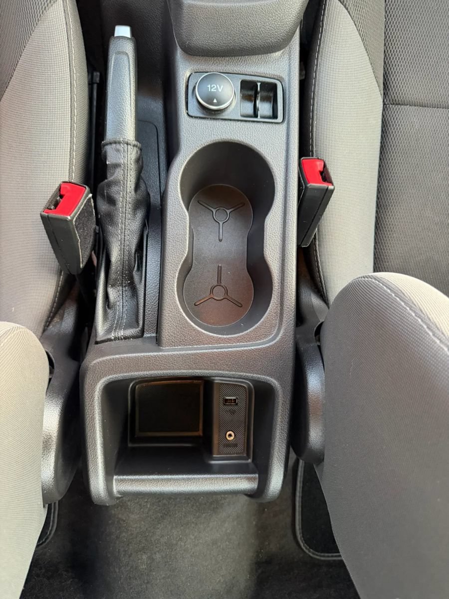Used 2014 Ford Focus S FWD image 41