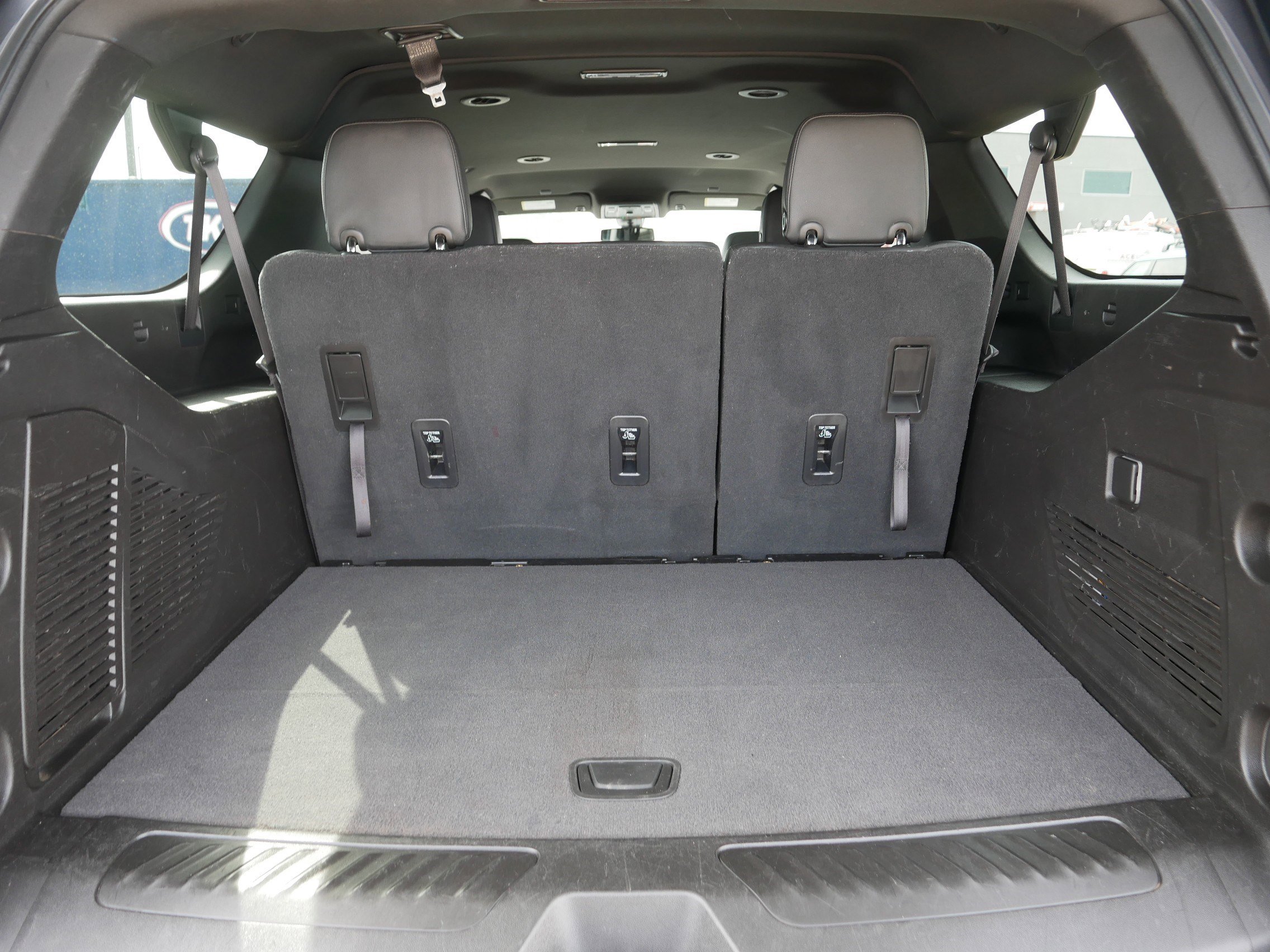 Used 2021 Chevrolet Suburban LT AWD/4WD image 18