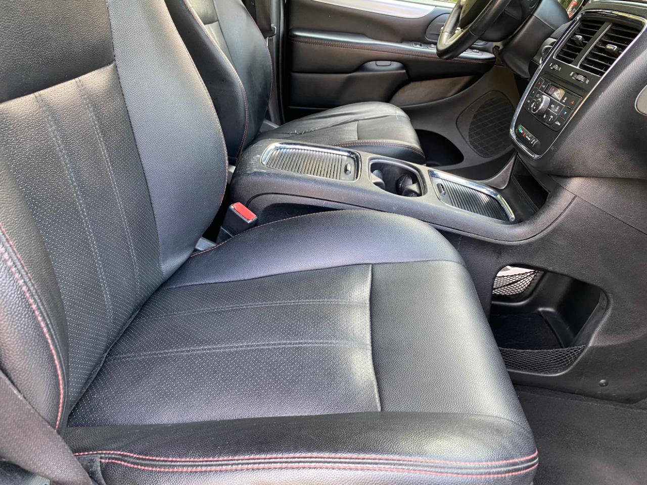 Used 2019 Dodge Grand Caravan GT FWD image 49