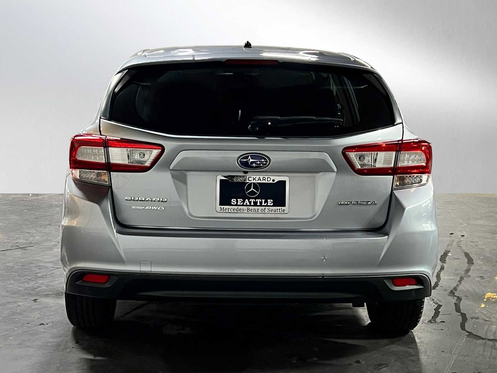 Used 2019 Subaru Impreza 2.0i image 4