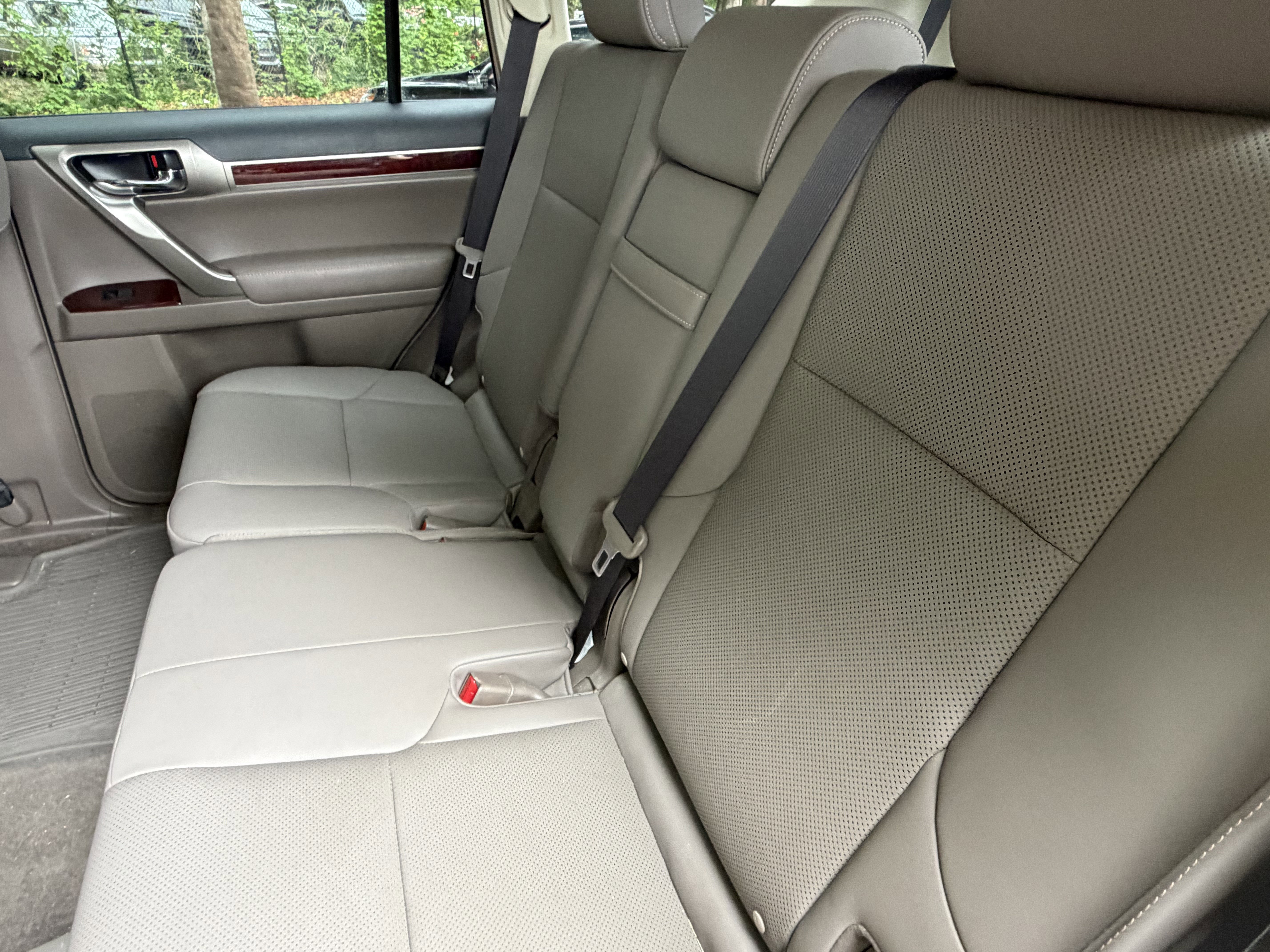 Used 2019 Lexus GX 460 Premium AWD/4WD image 30