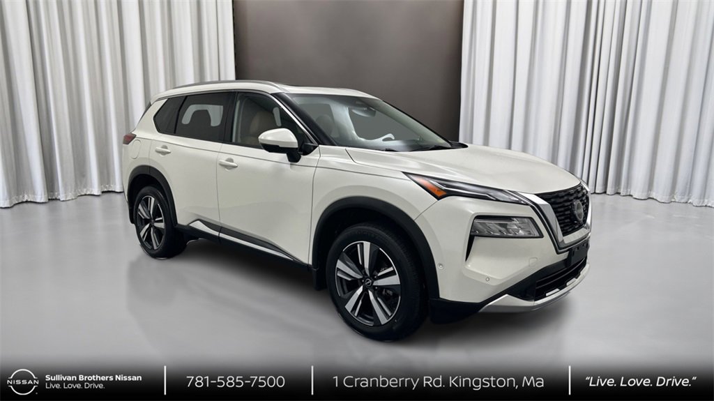 Certified 2023 Nissan Rogue Platinum w/ Platinum Premium Package image 3