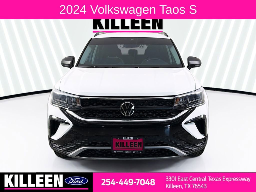 Used 2024 Volkswagen Taos S image 2