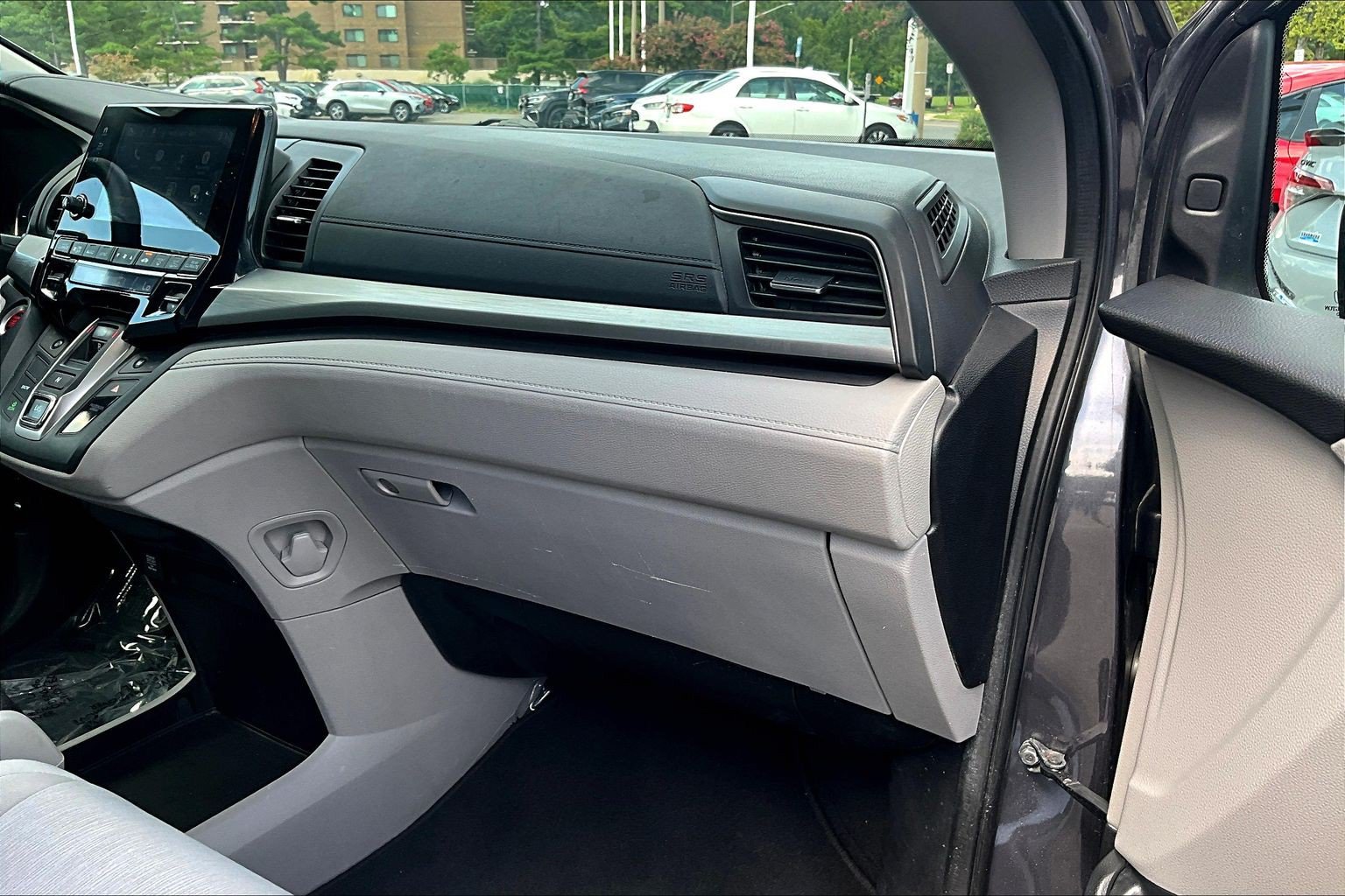 Used 2019 Honda Odyssey EX image 16