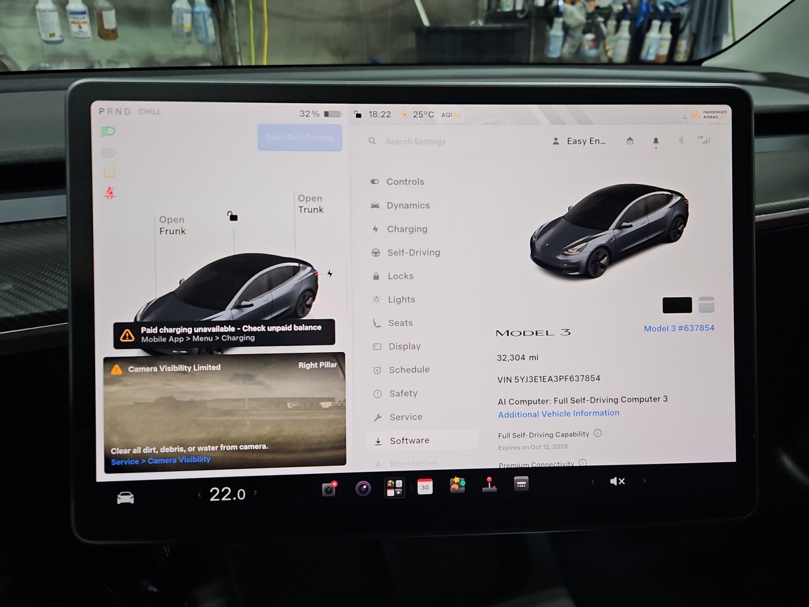 Used 2023 Tesla Model 3 Standard Range RWD image 18