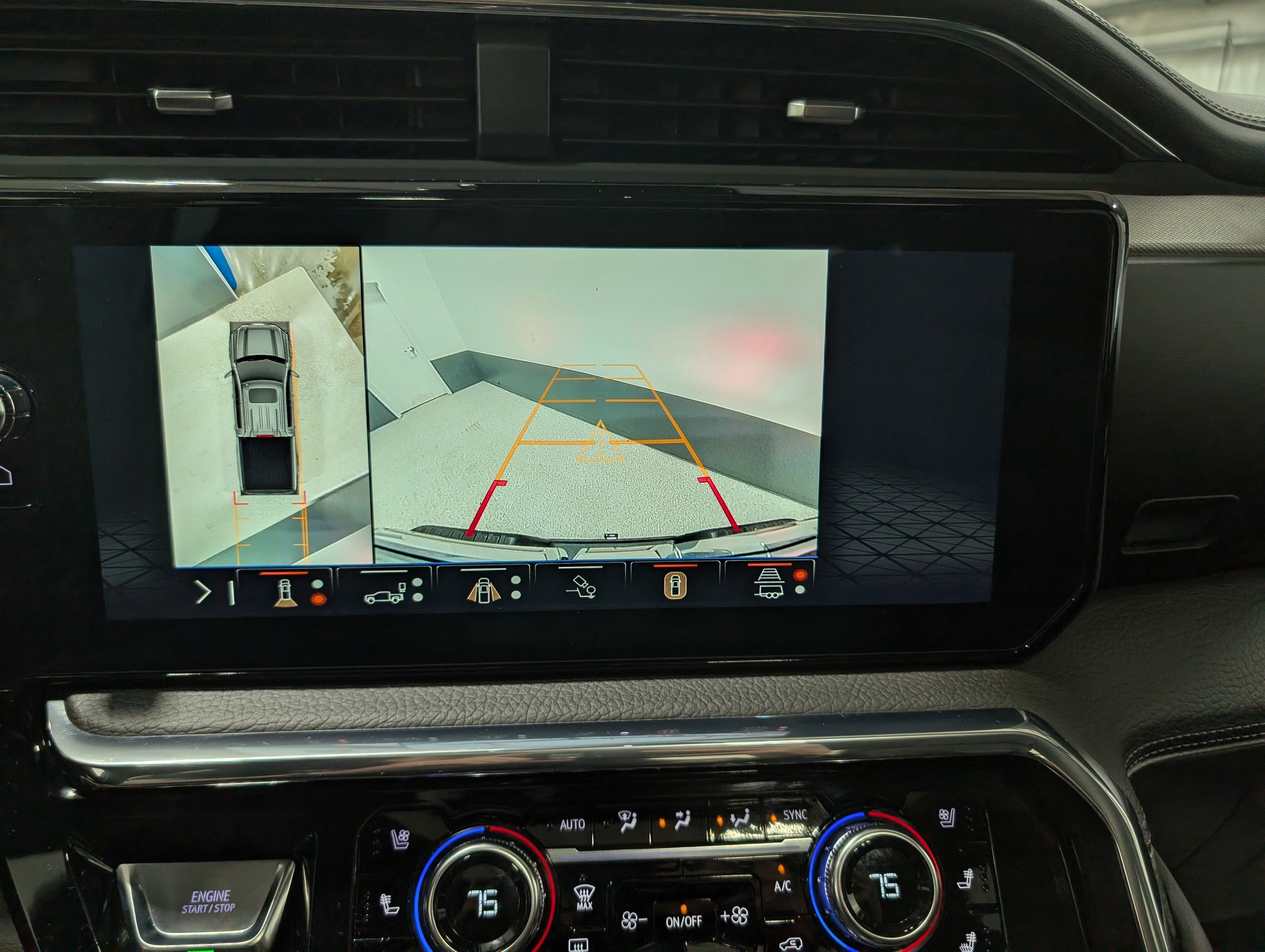 Used 2025 GMC Sierra 1500 Denali w/ Denali Reserve Package image 30