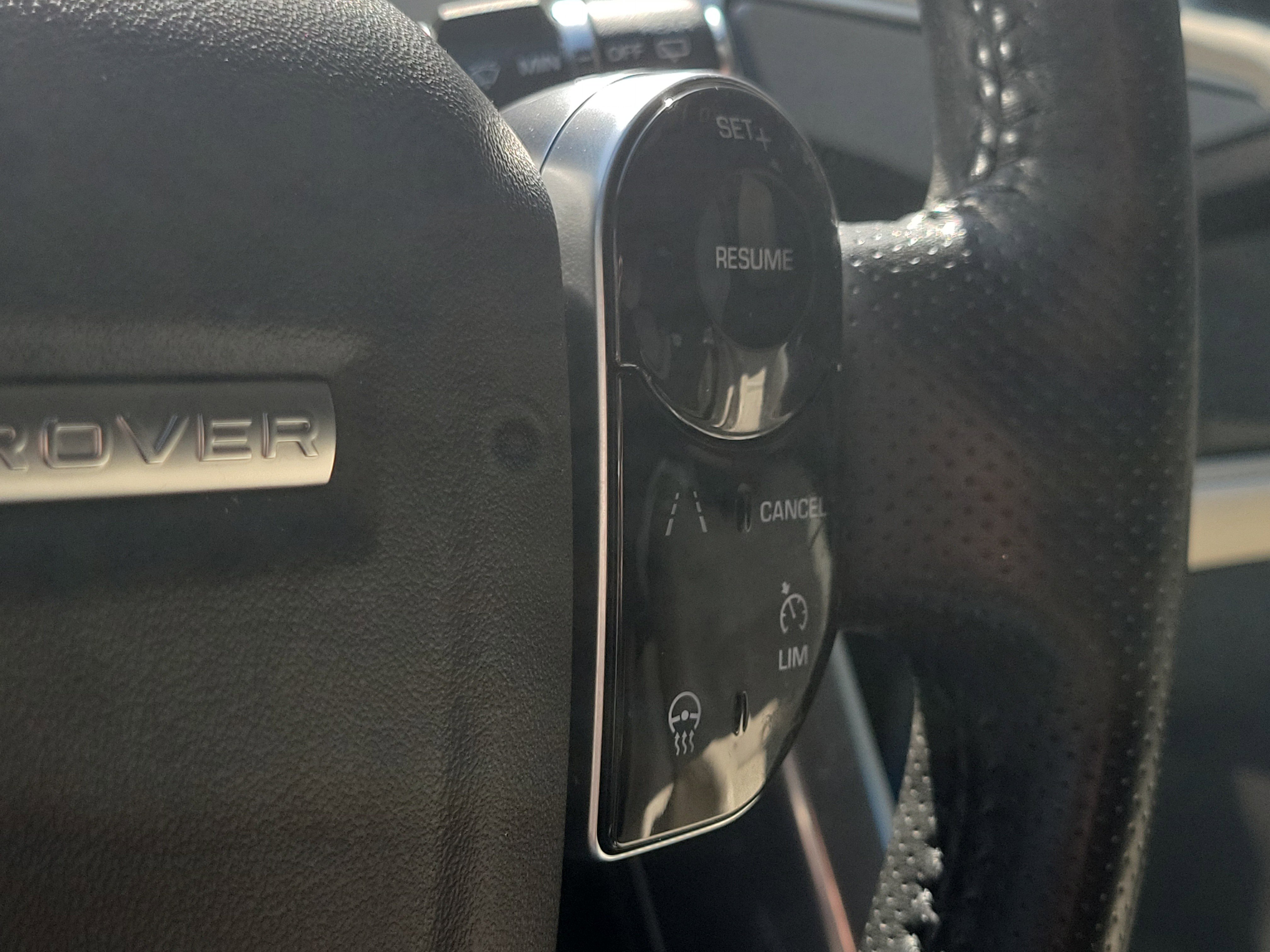 Used 2019 Land Rover Range Rover Sport HSE image 24