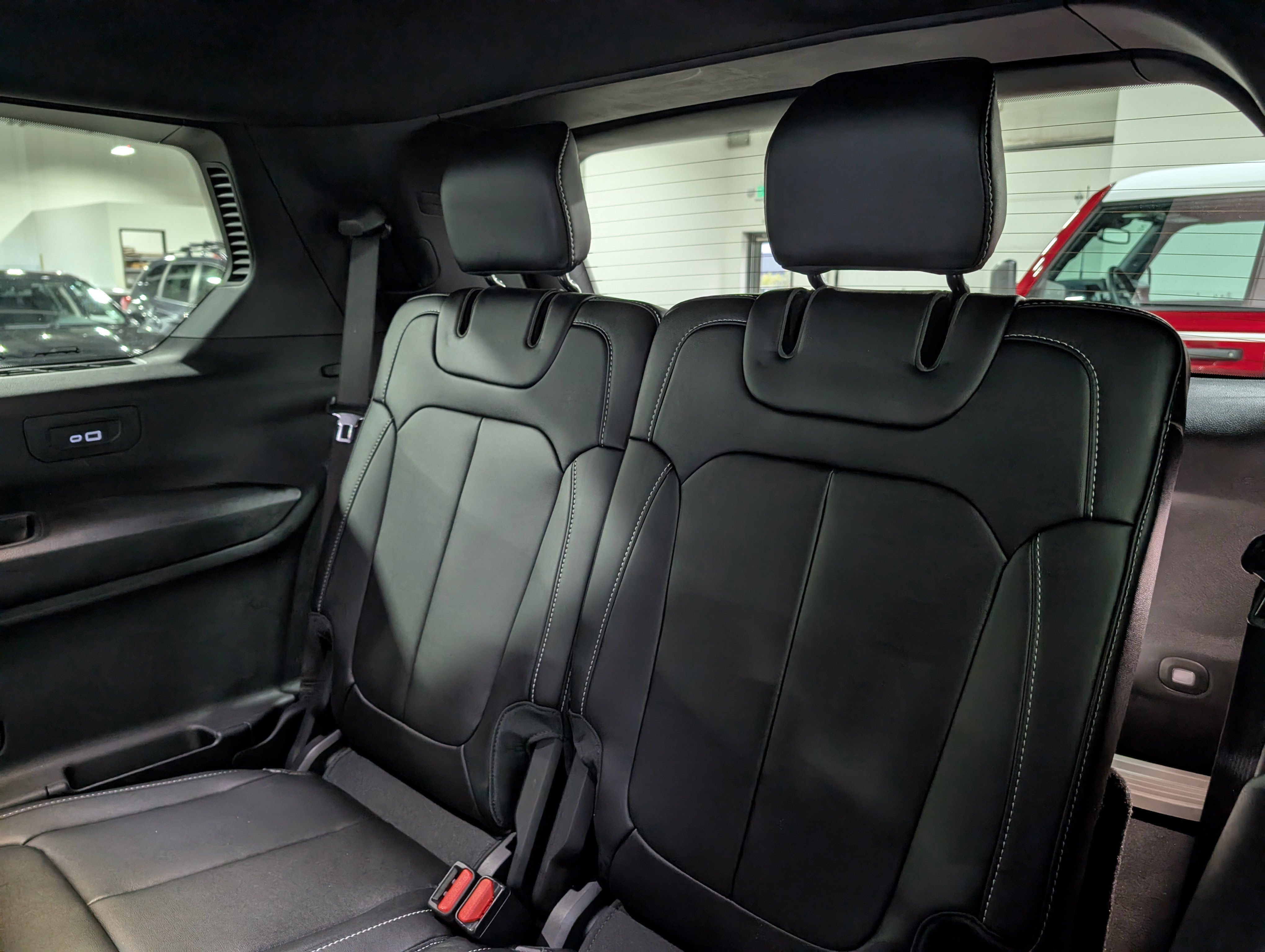 Used 2024 Jeep Grand Cherokee L Limited w/ Trailer Tow Package image 14