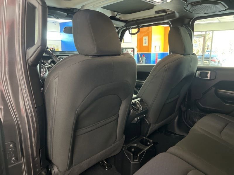 Used 2020 Jeep Wrangler Unlimited Sport image 16