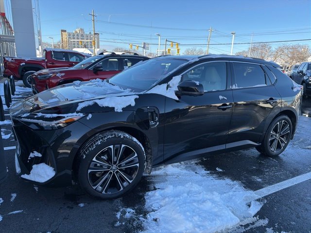 Used 2024 Toyota bZ4X Limited video 1