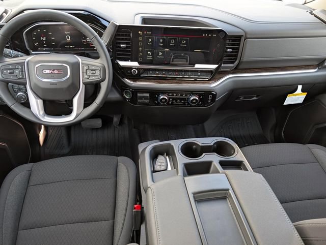 New 2026 GMC Sierra 1500 SLE image 18
