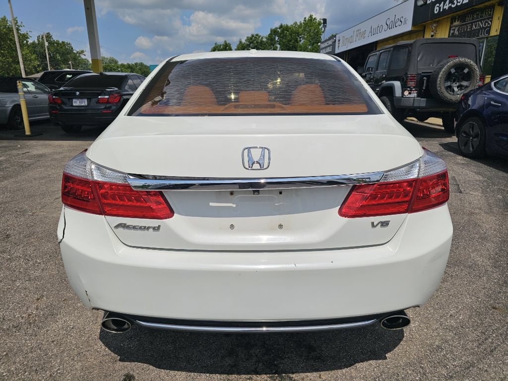 Used 2015 Honda Accord EX-L image 11