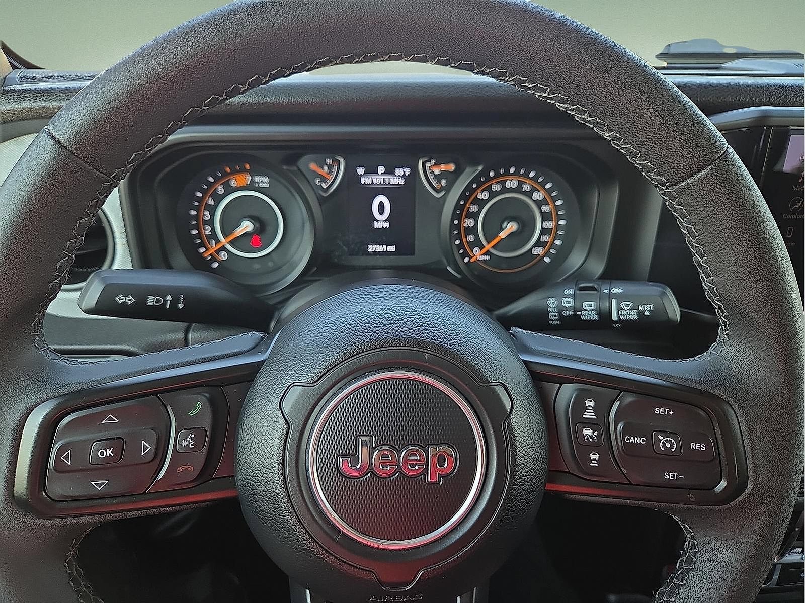 Used 2025 Jeep Wrangler Unlimited Sport AWD/4WD image 24