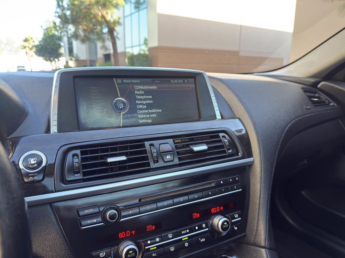 Used 2013 BMW 640i Coupe image 31