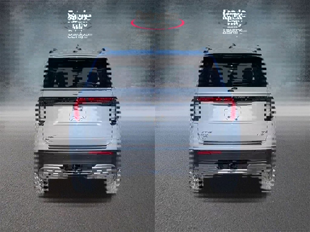 New 2026 Ford Explorer Active image 6