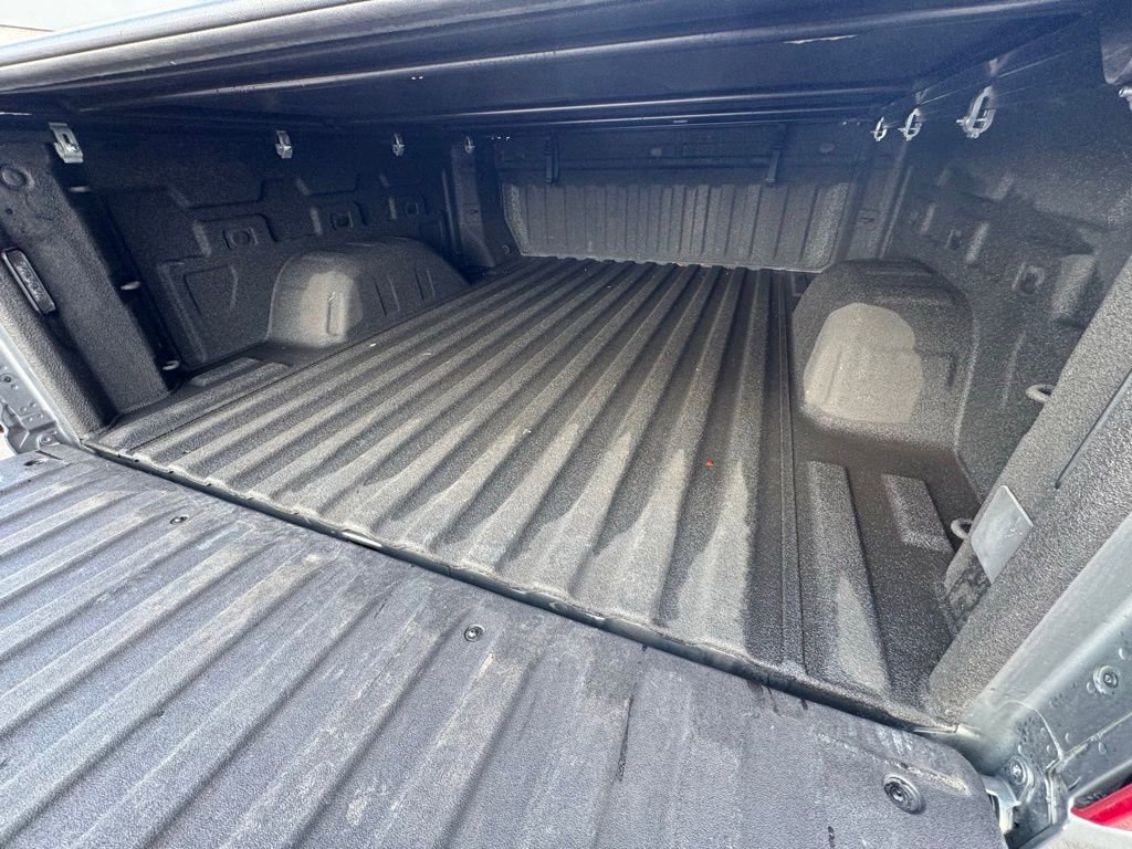 Used 2020 Chevrolet Silverado 1500 LT w/ All-Star Edition image 31