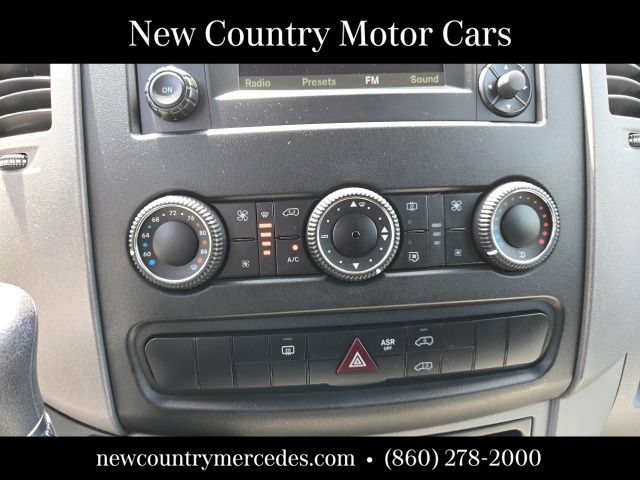 Used 2016 Mercedes-Benz Sprinter 2500 image 15