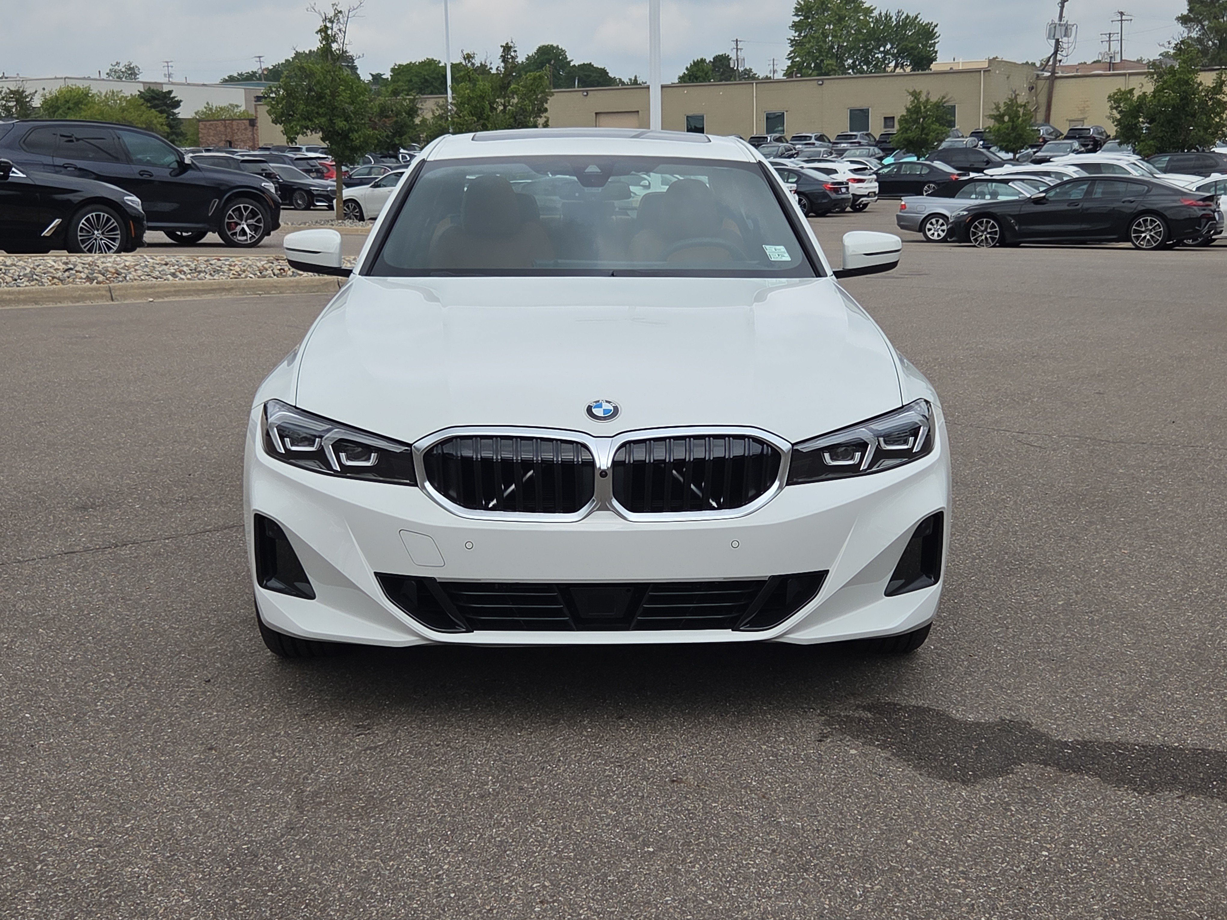 New 2026 BMW 330i xDrive Sedan w/ Premium Package AWD/4WD image 8