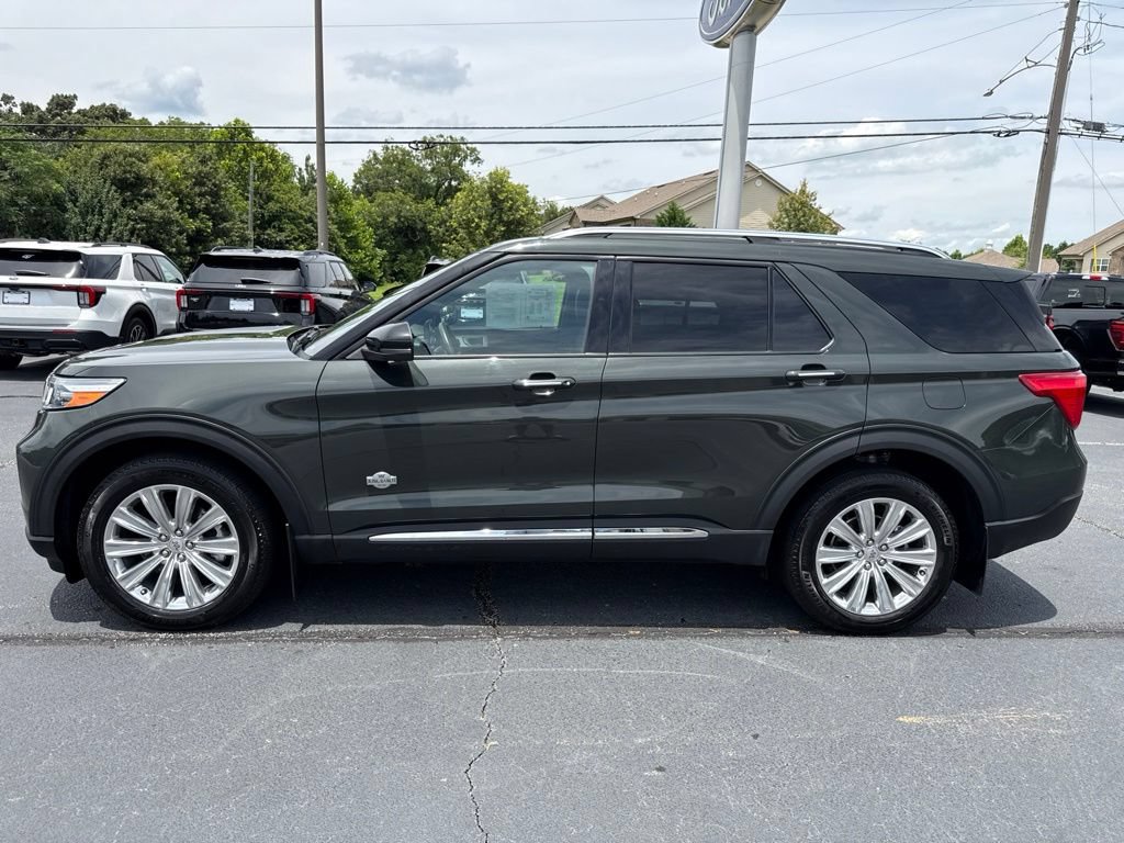 Used 2023 Ford Explorer King Ranch w/ Technology Package AWD/4WD image 39