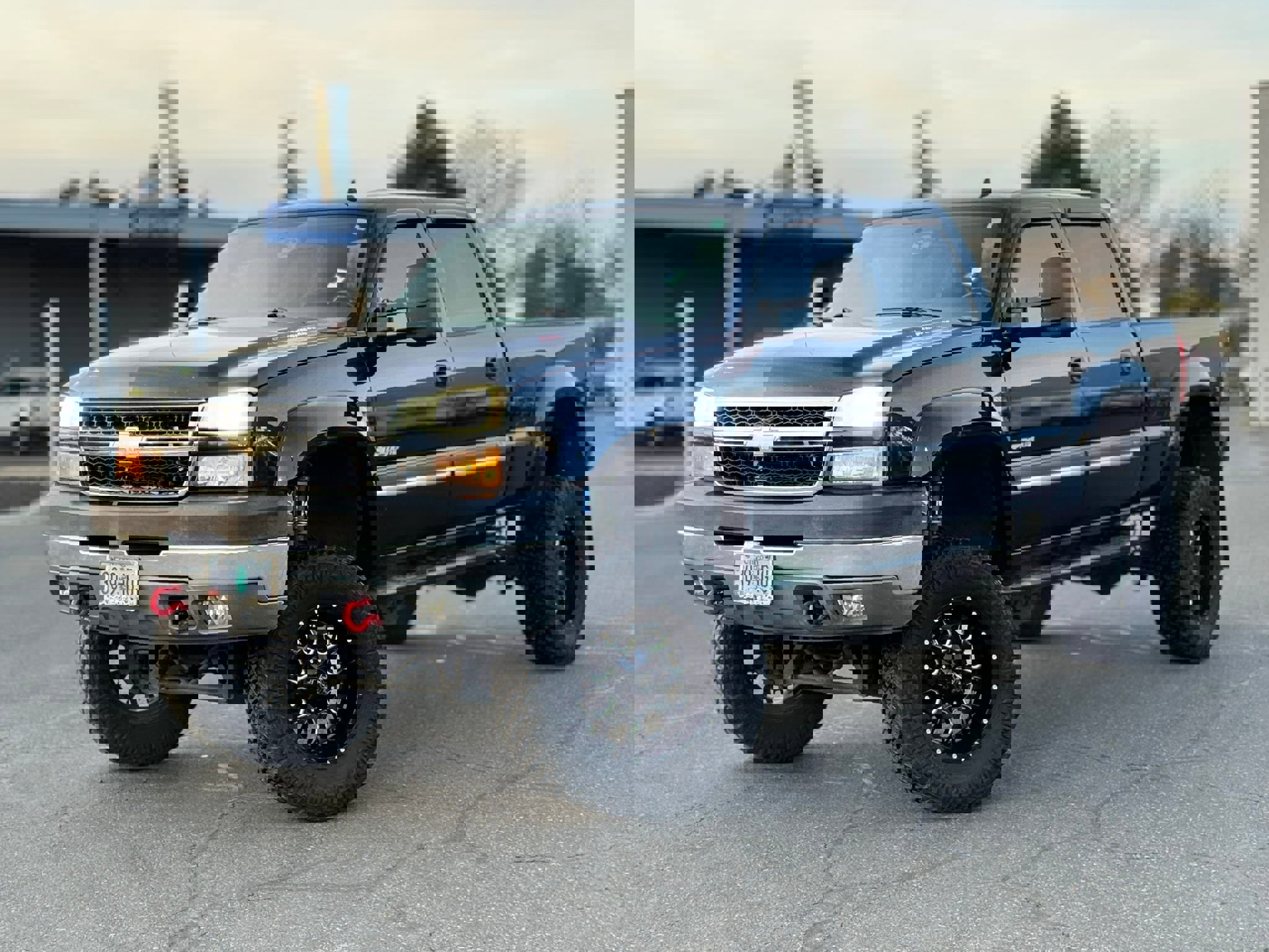 Used 2006 Chevrolet Silverado 2500 LT w/ Onstar Plus Package image 3