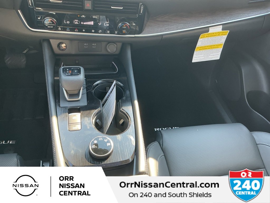 New 2026 Nissan Rogue Platinum image 25