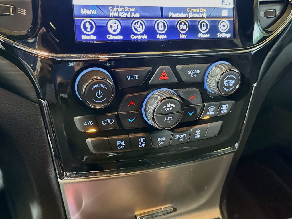 Used 2021 Jeep Grand Cherokee Laredo X RWD image 17