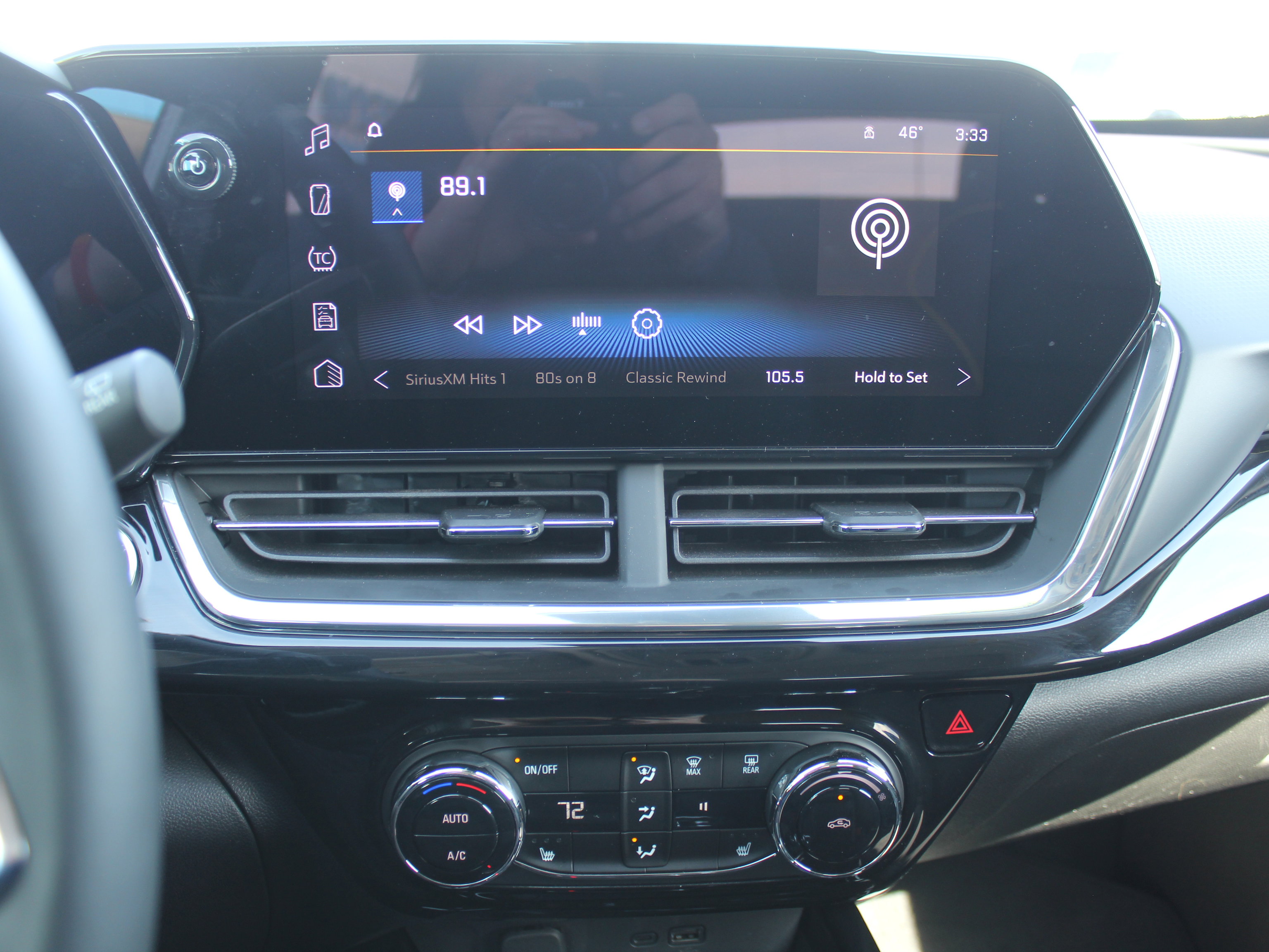 New 2026 Chevrolet Trax ACTIV w/ Sunroof Package image 15