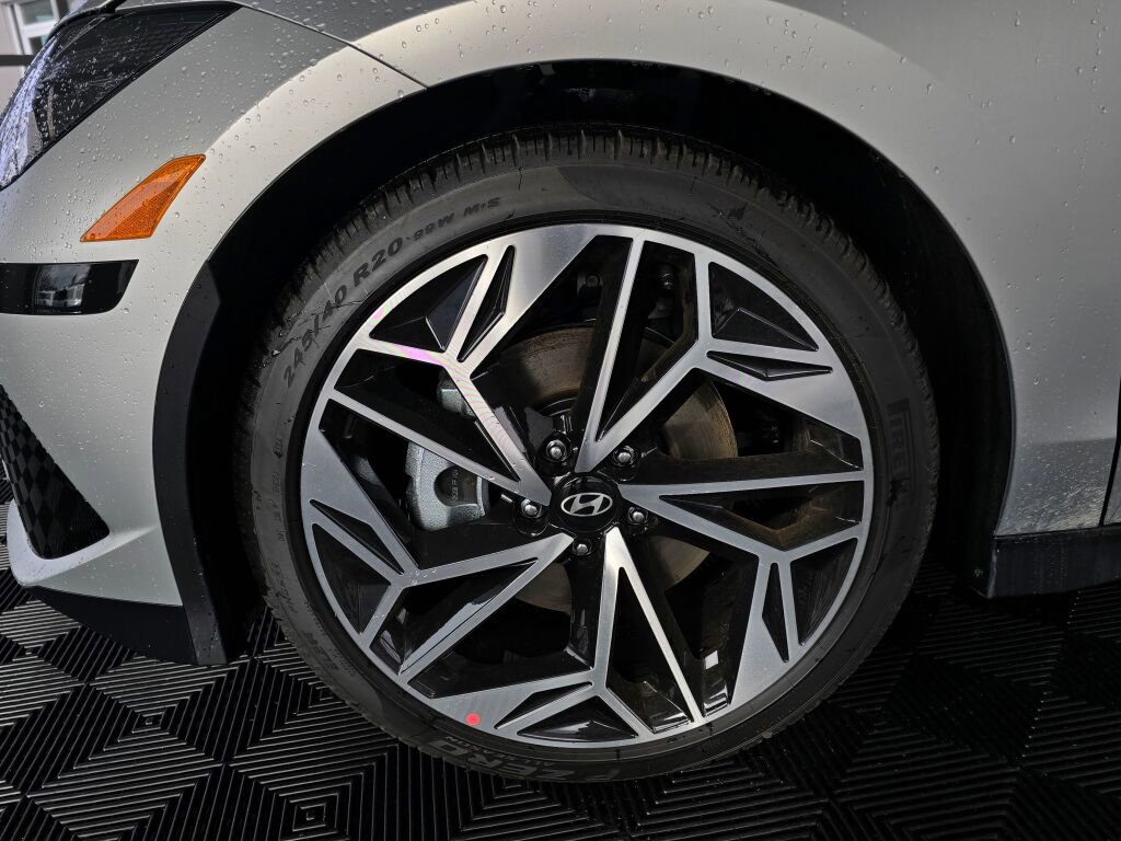 New 2025 Hyundai Ioniq 6 SEL image 10