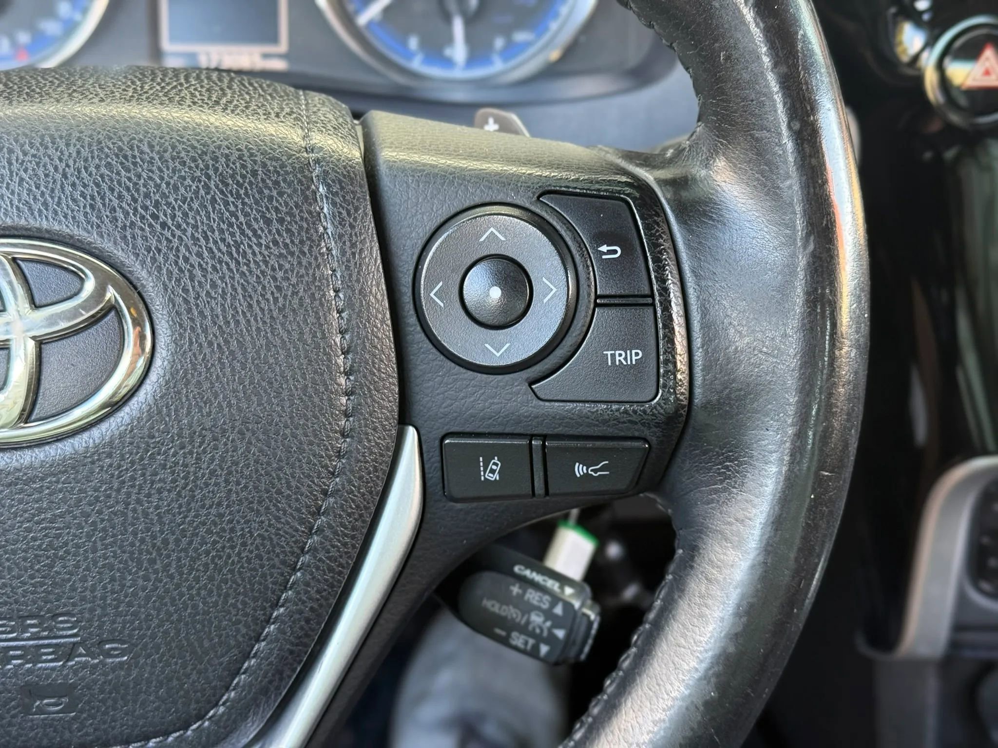 Used 2018 Toyota Corolla SE image 19