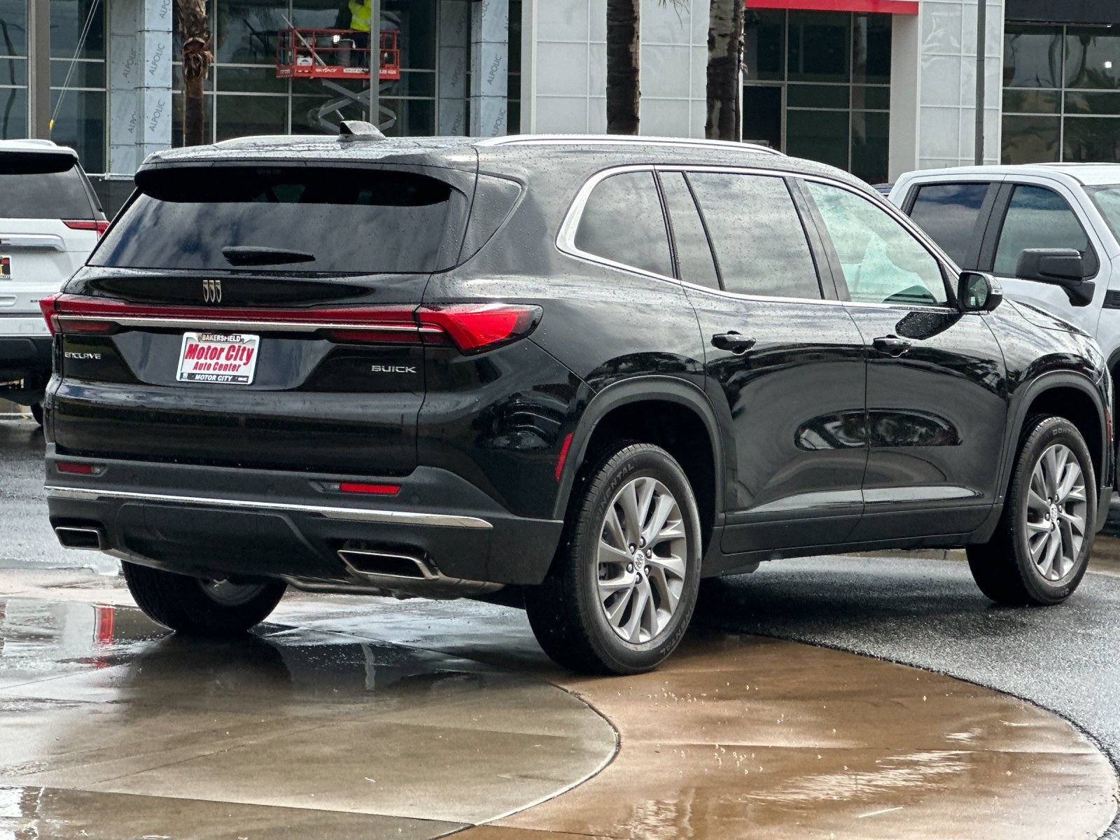 New 2026 Buick Enclave Preferred w/ Power Package FWD image 4