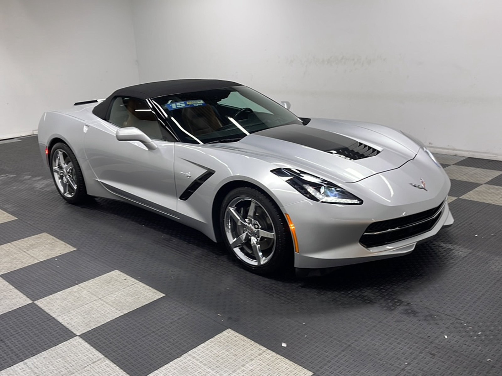 Used 2015 Chevrolet Corvette Stingray Convertible w/ 2LT Preferred Equipment Group RWD image 22