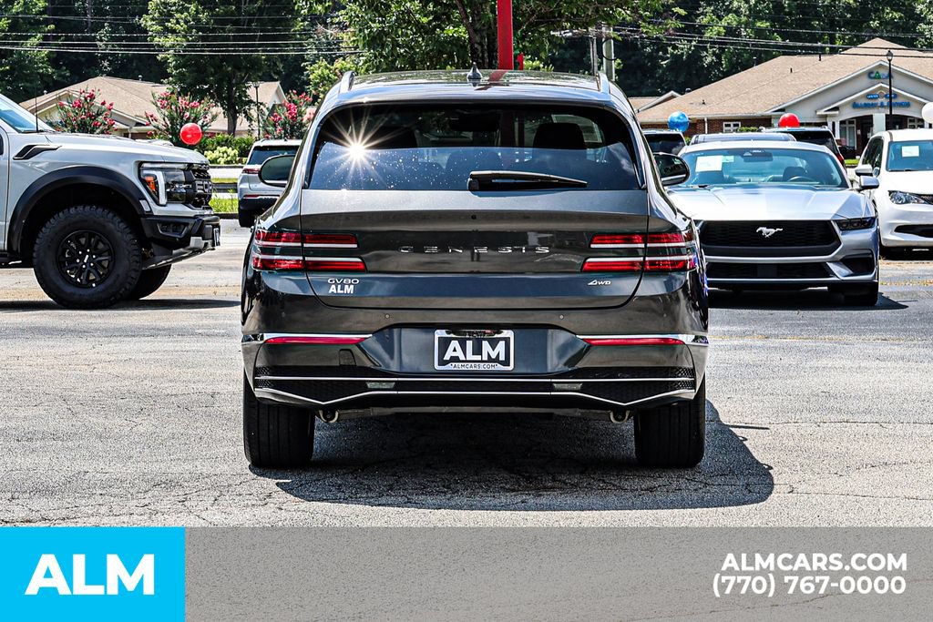 Used 2025 Genesis GV80 2.5T Standard AWD/4WD image 11