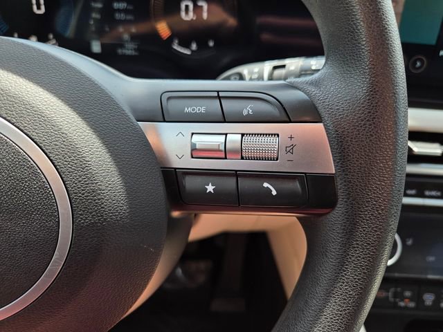Used 2025 Hyundai Tucson SEL FWD image 29