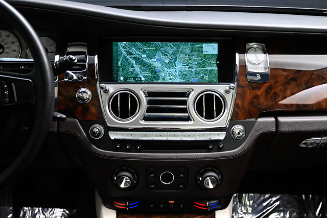 Used 2012 Rolls-Royce Ghost RWD image 8
