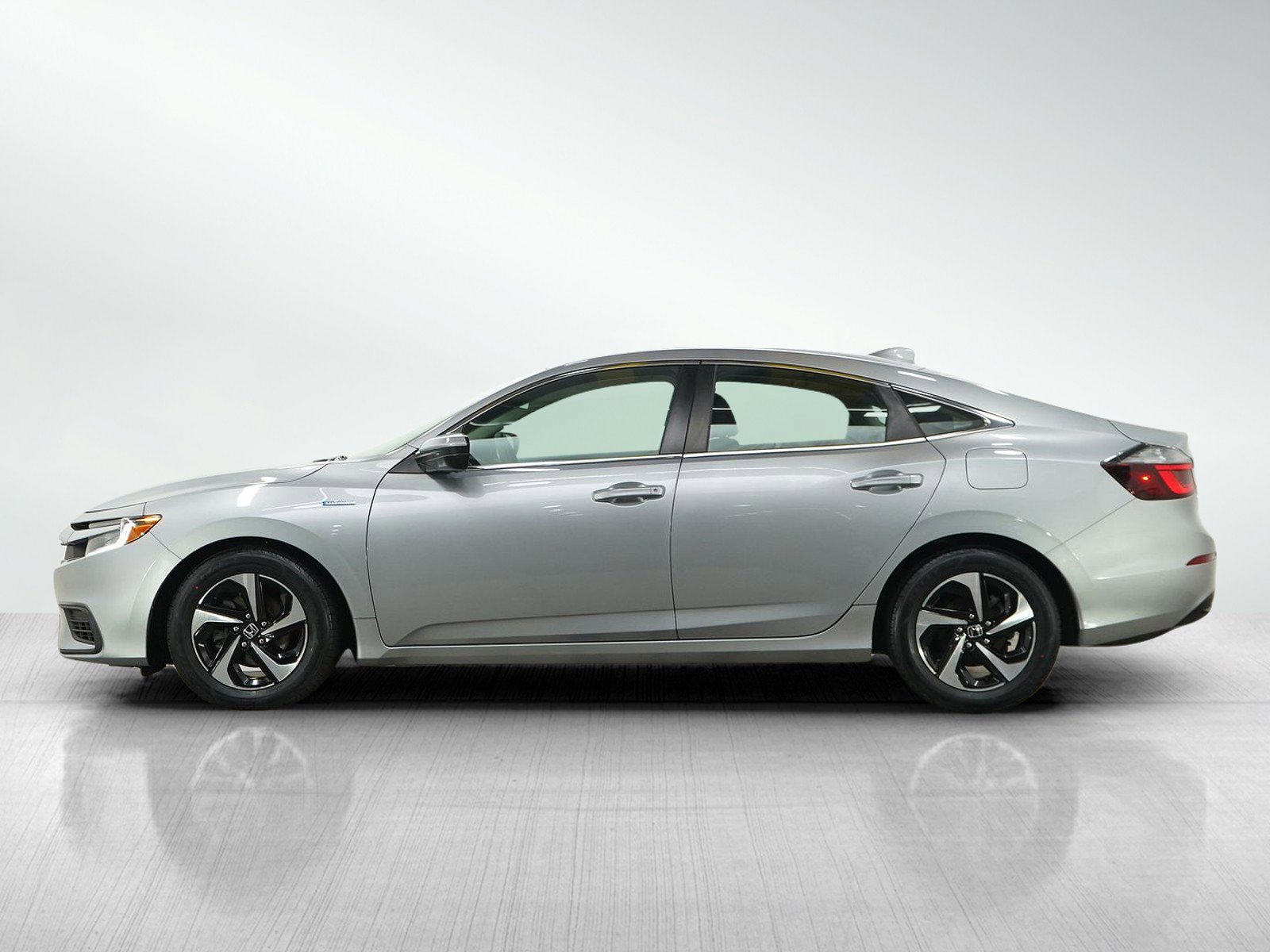 Used 2021 Honda Insight EX image 2