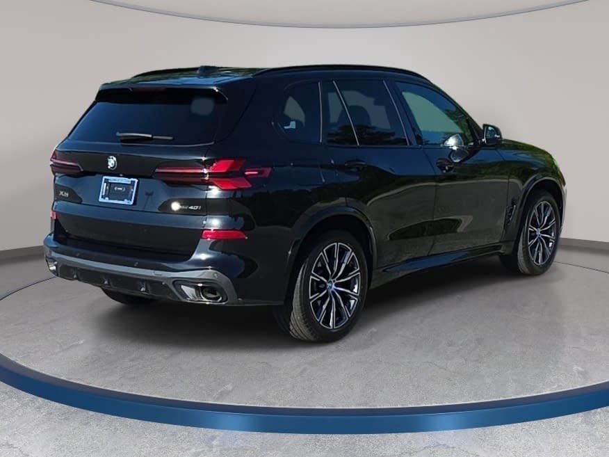 Used 2025 BMW X5 xDrive40i w/ M Sport Package AWD/4WD image 5