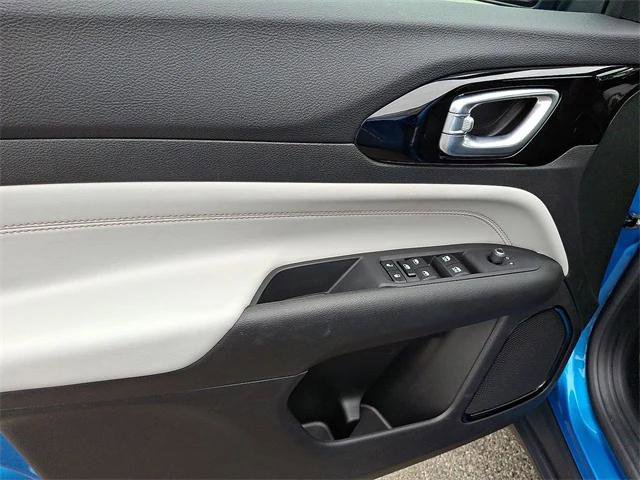 Certified 2024 Jeep Compass Limited image 10