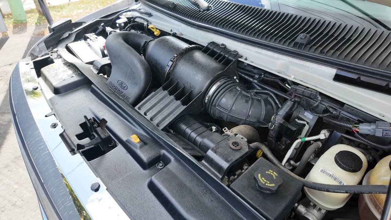 Used 2010 Ford E-450 and Econoline 450 Super Duty RWD image 18