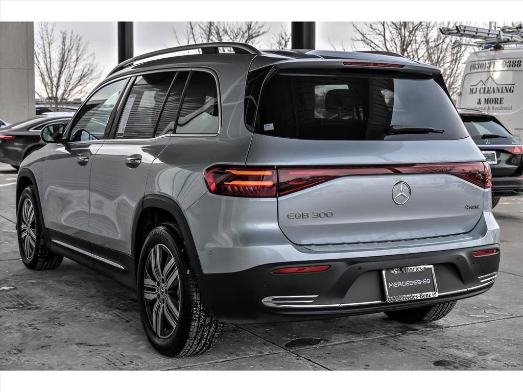 Certified 2025 Mercedes-Benz EQB 300 EQB 300 4MATIC image 6