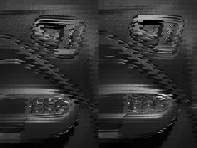 Used 2016 Ford Escape SE w/ Equipment Group 201A image 21