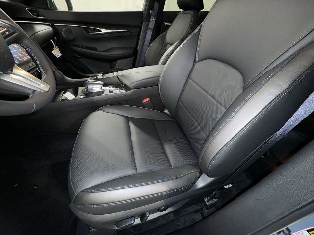 Certified 2025 INFINITI QX55 Luxe w/ Cargo Package image 16