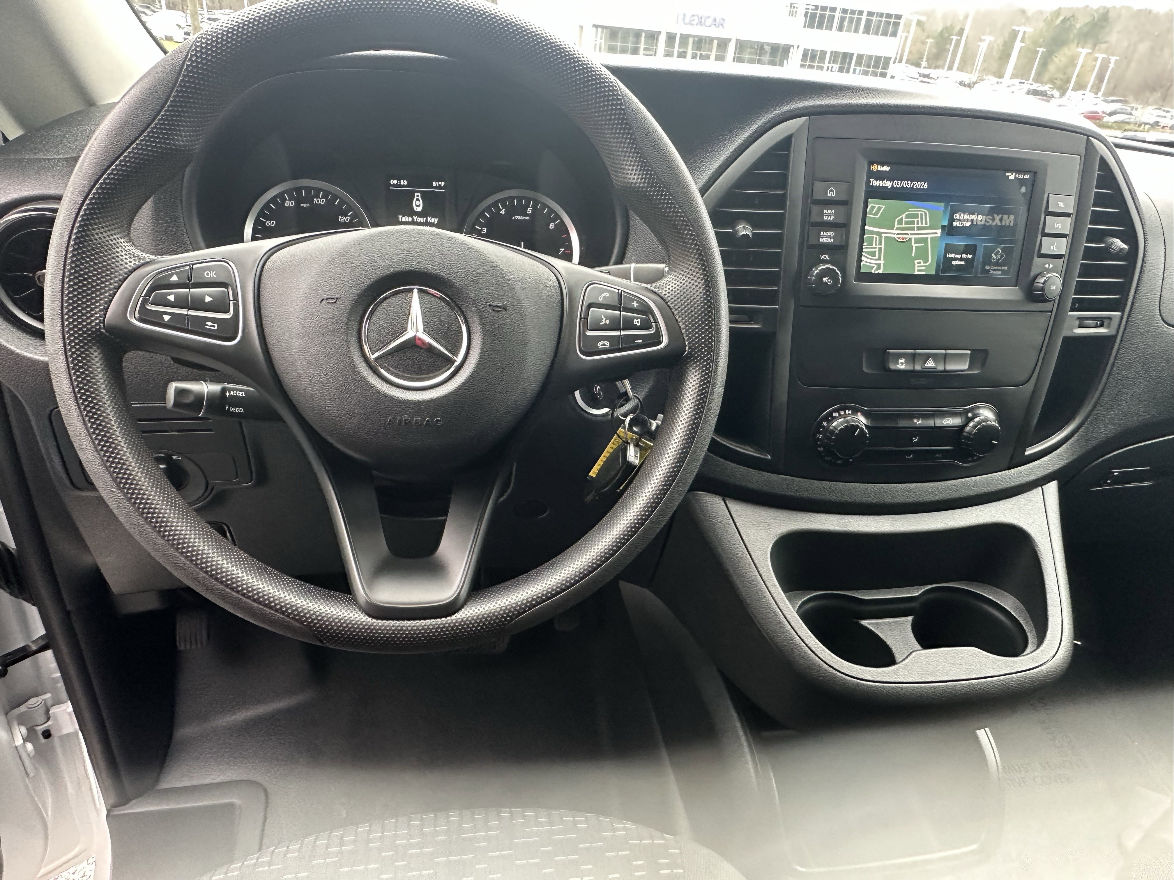 Used 2023 Mercedes-Benz Metris image 23