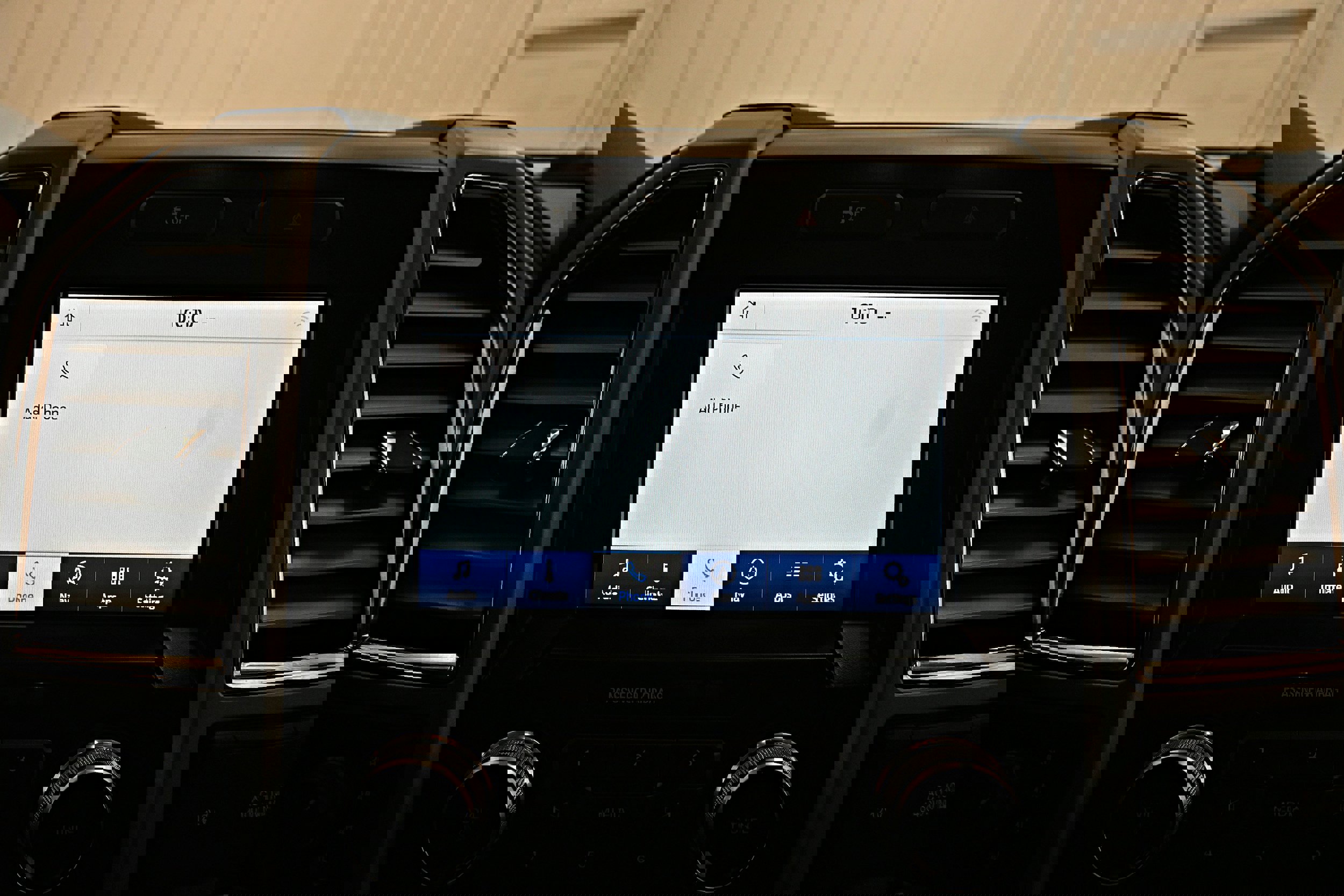 Used 2016 Ford F150 Lariat w/ Equipment Group 502A Luxury image 15