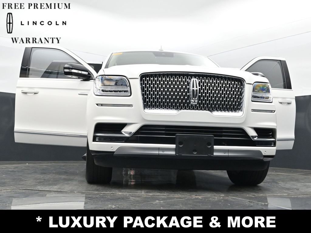 Used 2021 Lincoln Navigator Reserve w/ Luxury Package RWD image 41