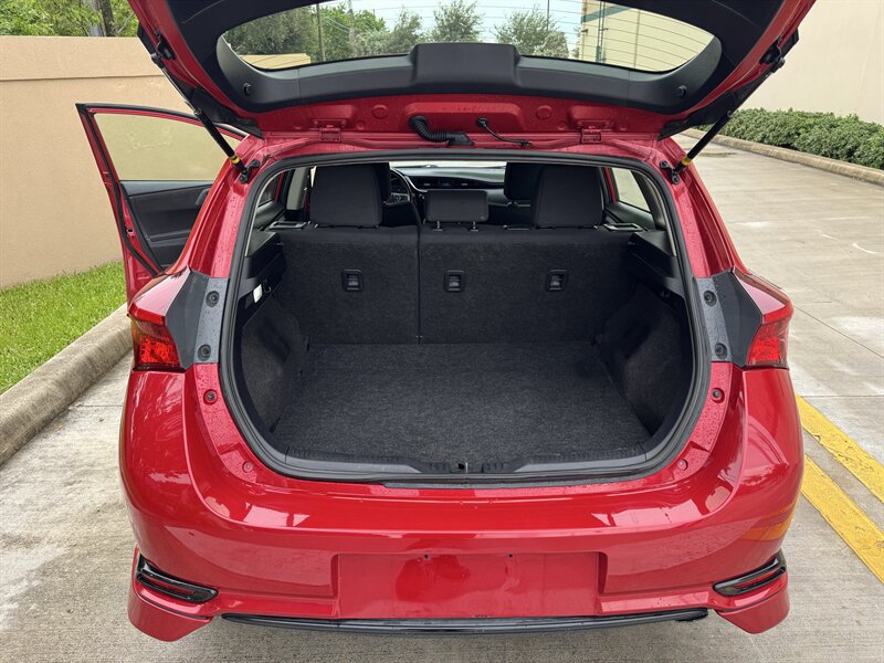 Used 2016 Scion iM FWD image 16