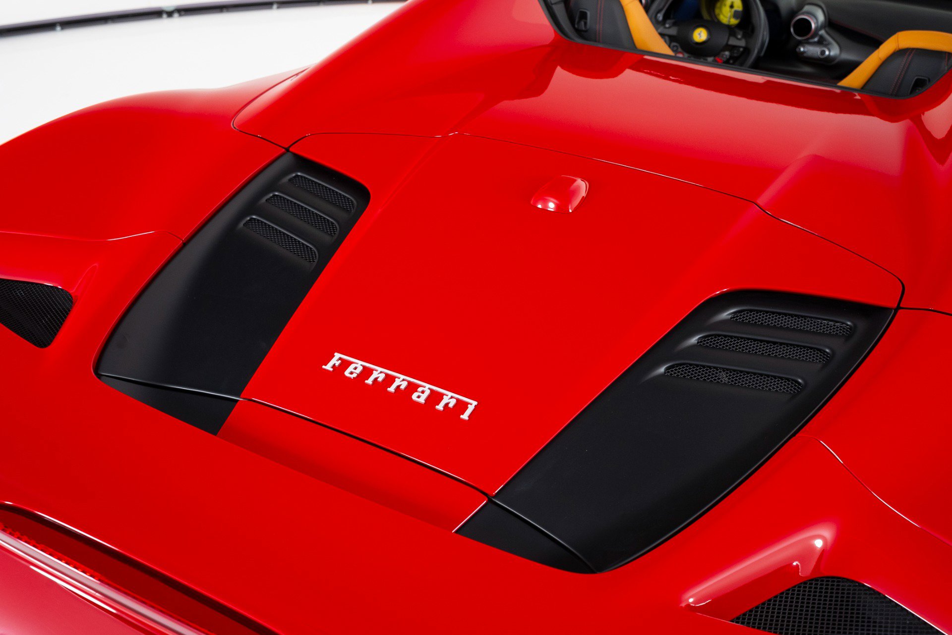 Used 2021 Ferrari F8 Tributo image 41