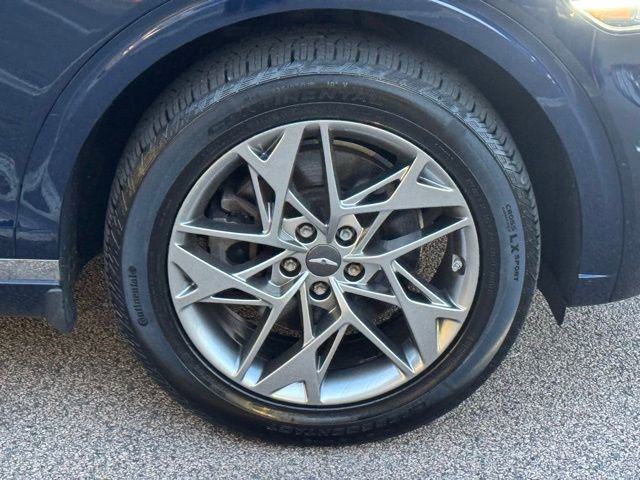 Used 2022 Genesis GV70 2.5T w/ Advanced Package image 17